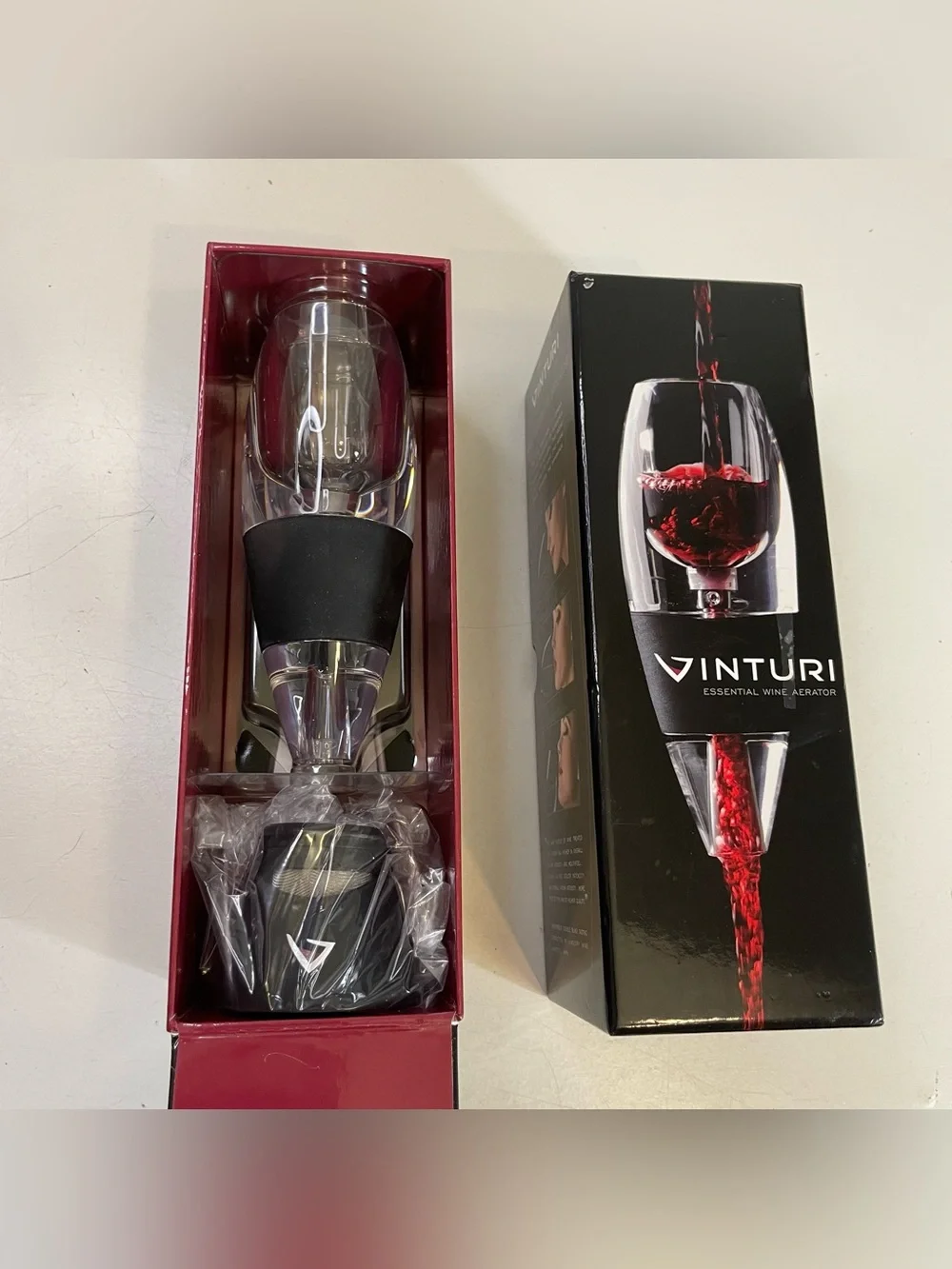 NEW Vinturi Wine Aerator for Red Wine Hand Held Decanter Pourer with base